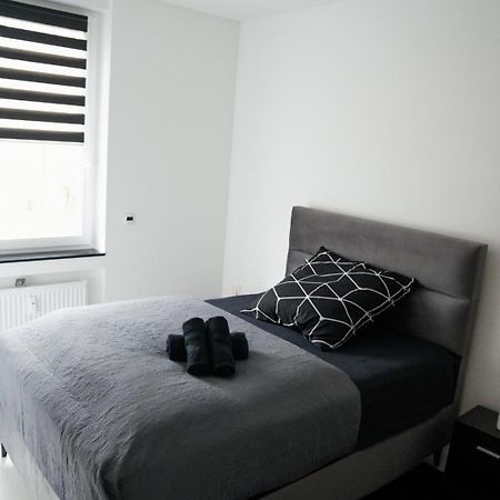Ferienwohnung Hills Дуйсбург Экстерьер фото