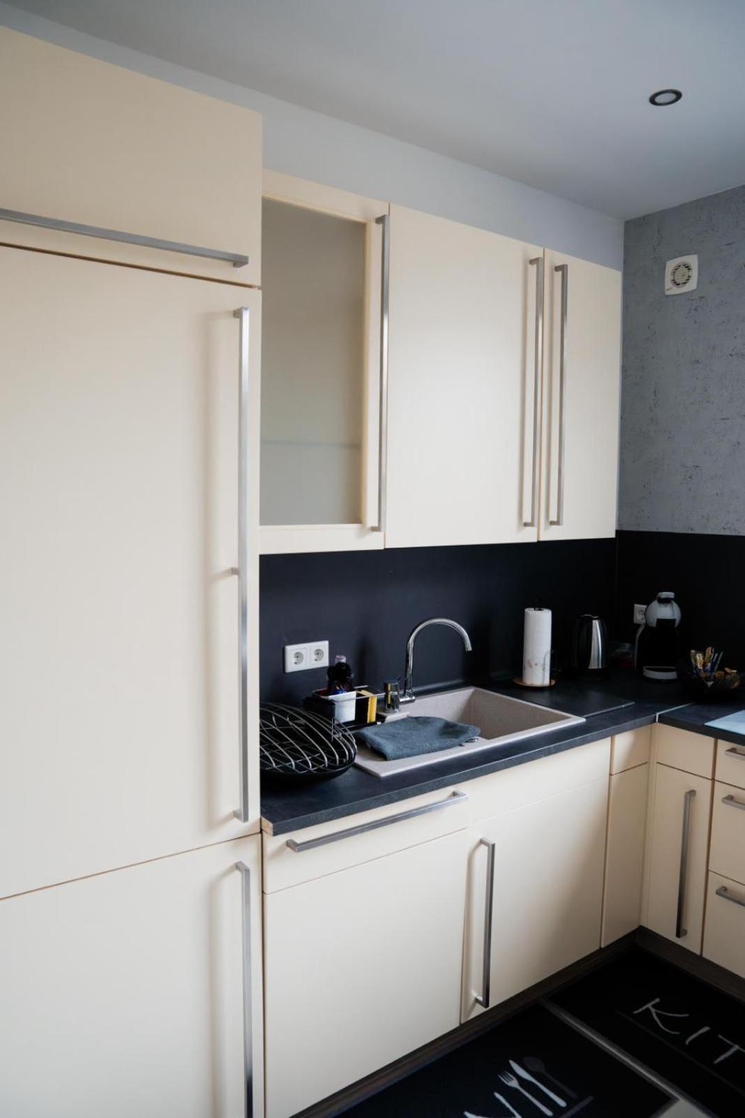 Ferienwohnung Hills Дуйсбург Экстерьер фото